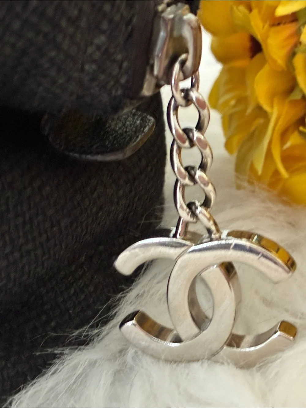 CHANEL 100% authentic