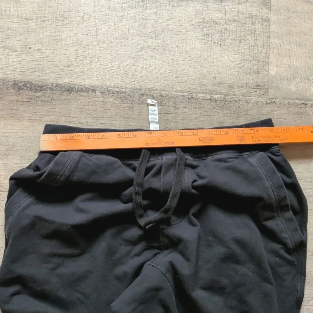 lululemon athletica good shipping