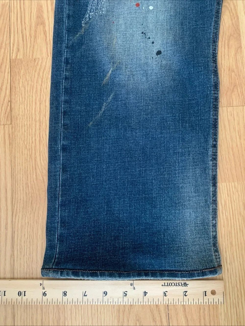 Buffalo David Bitton men’s Blue Jeans distressed Denim pants Medium Wash 40x30