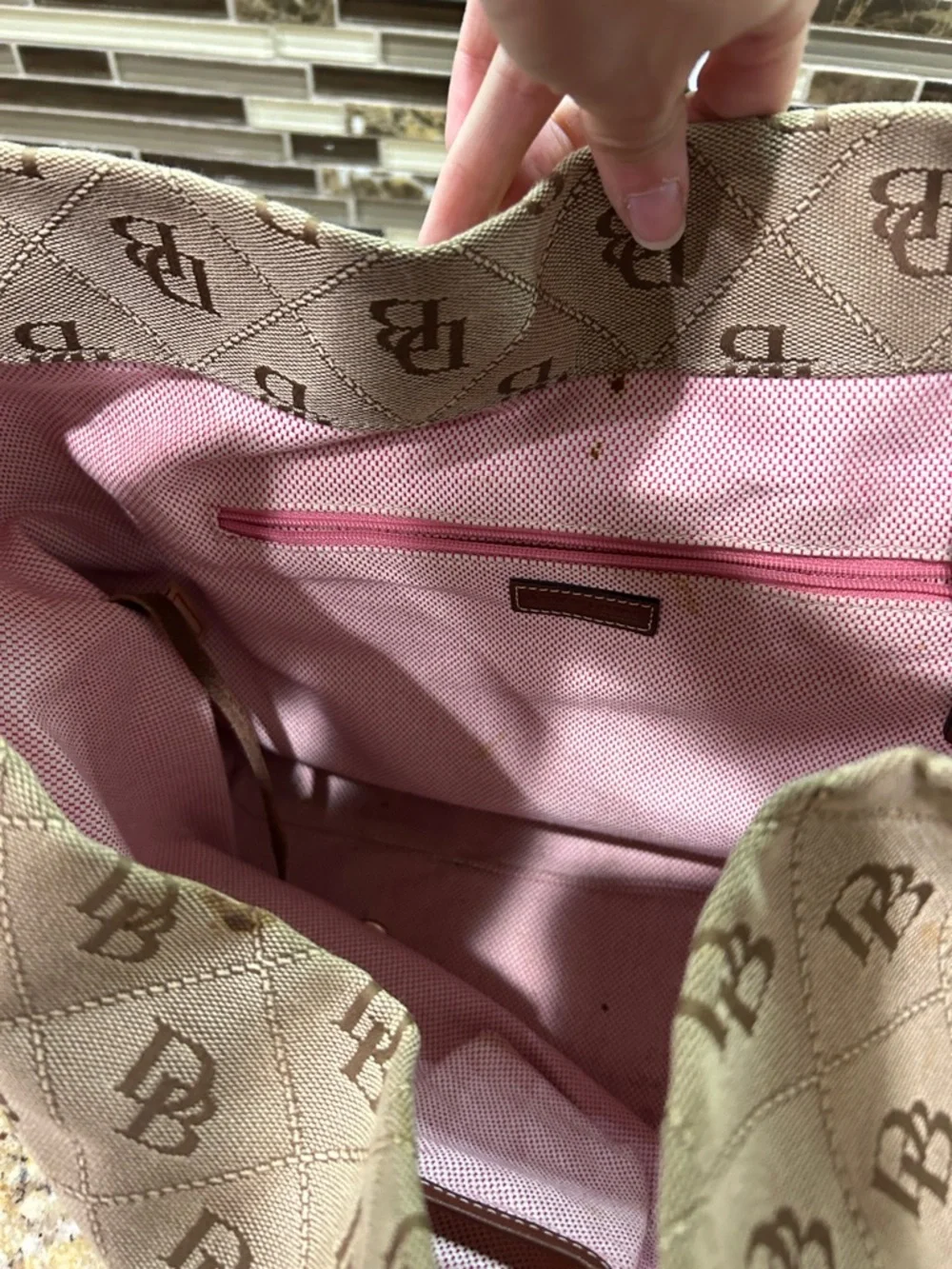 Dooney & Bourke stylish brown