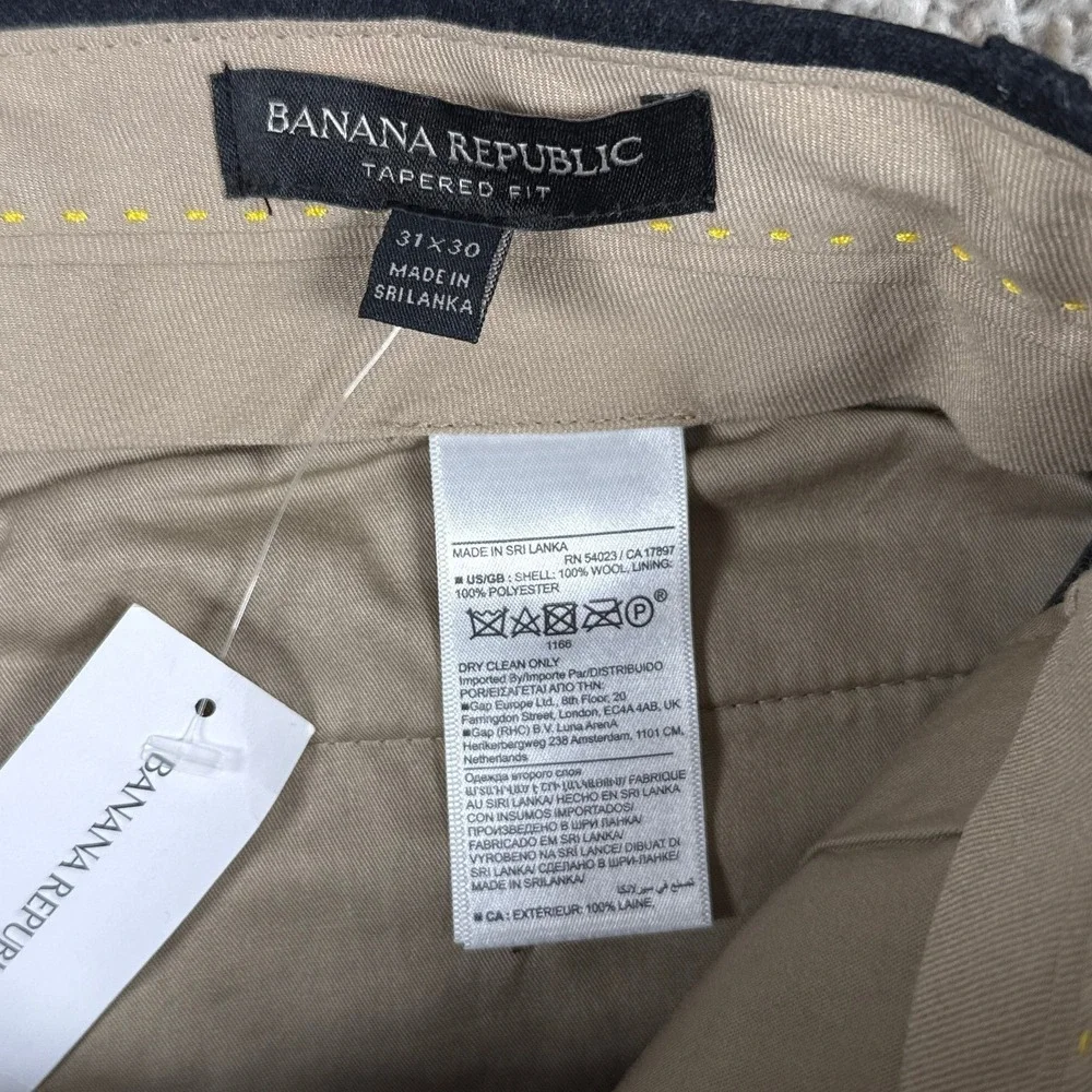 Banana Republic excellent pre