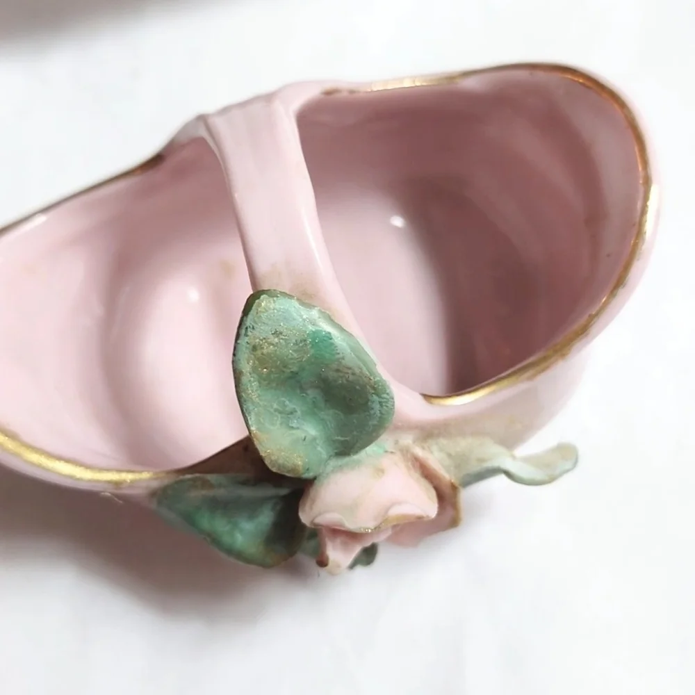 N/A pastel pink