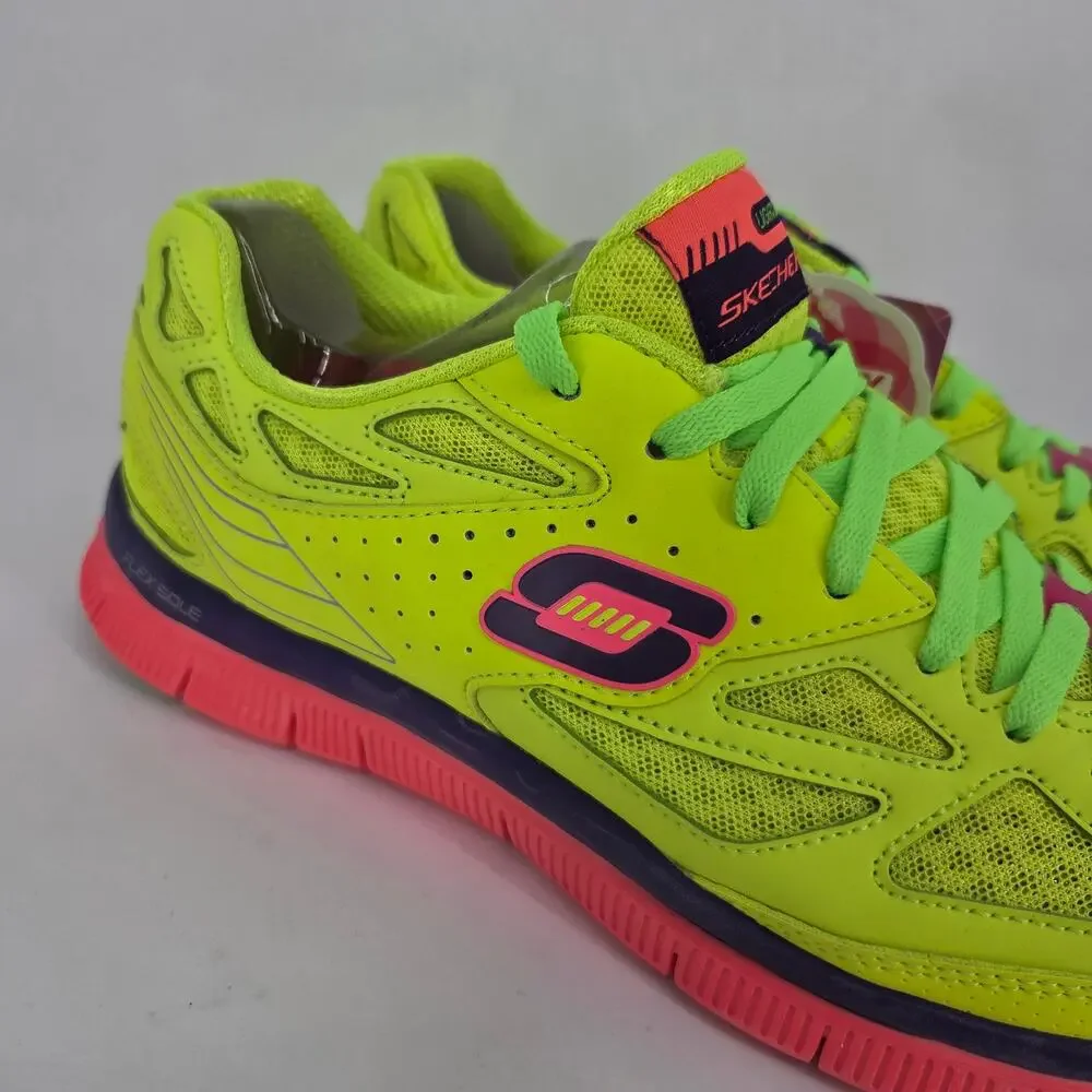 Skechers brand new