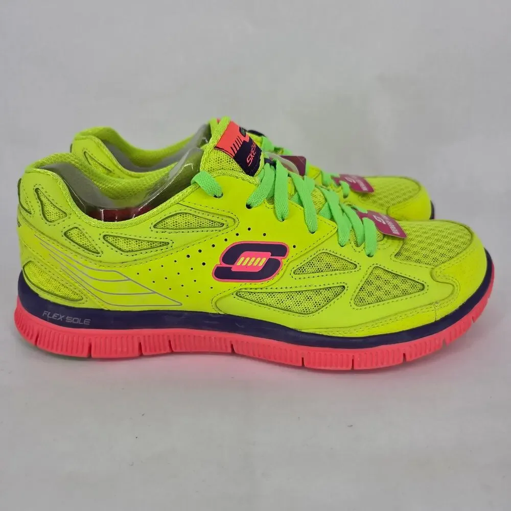 Skechers brand new