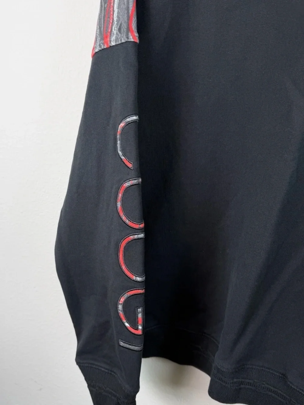 COOGI iconic crewneck