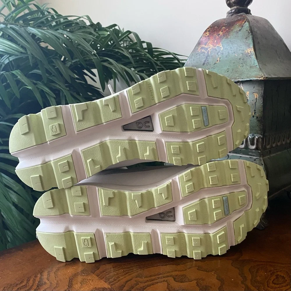 On Running cloudroam waterproof