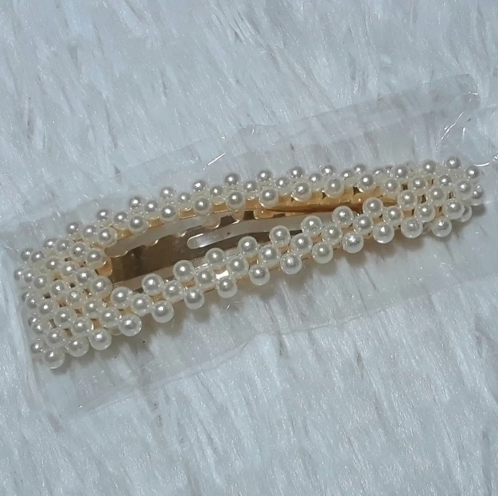 N/A oversized pearl