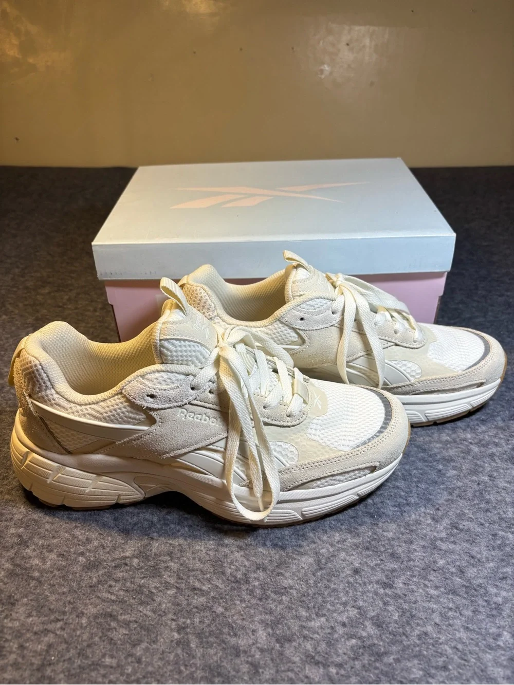 Reebok chunky athletic