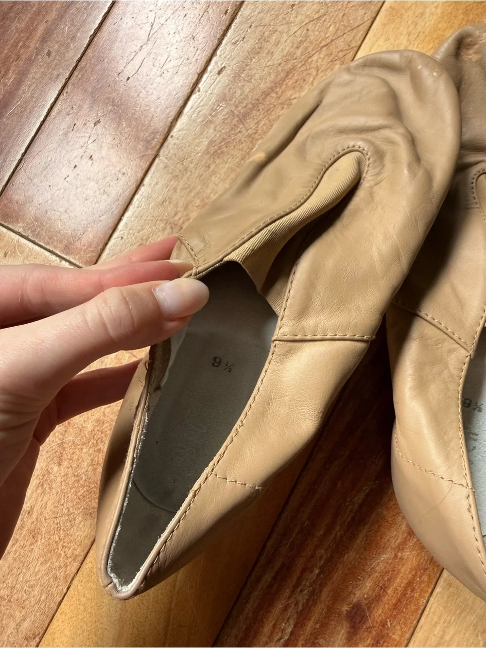 Bloch tan leather