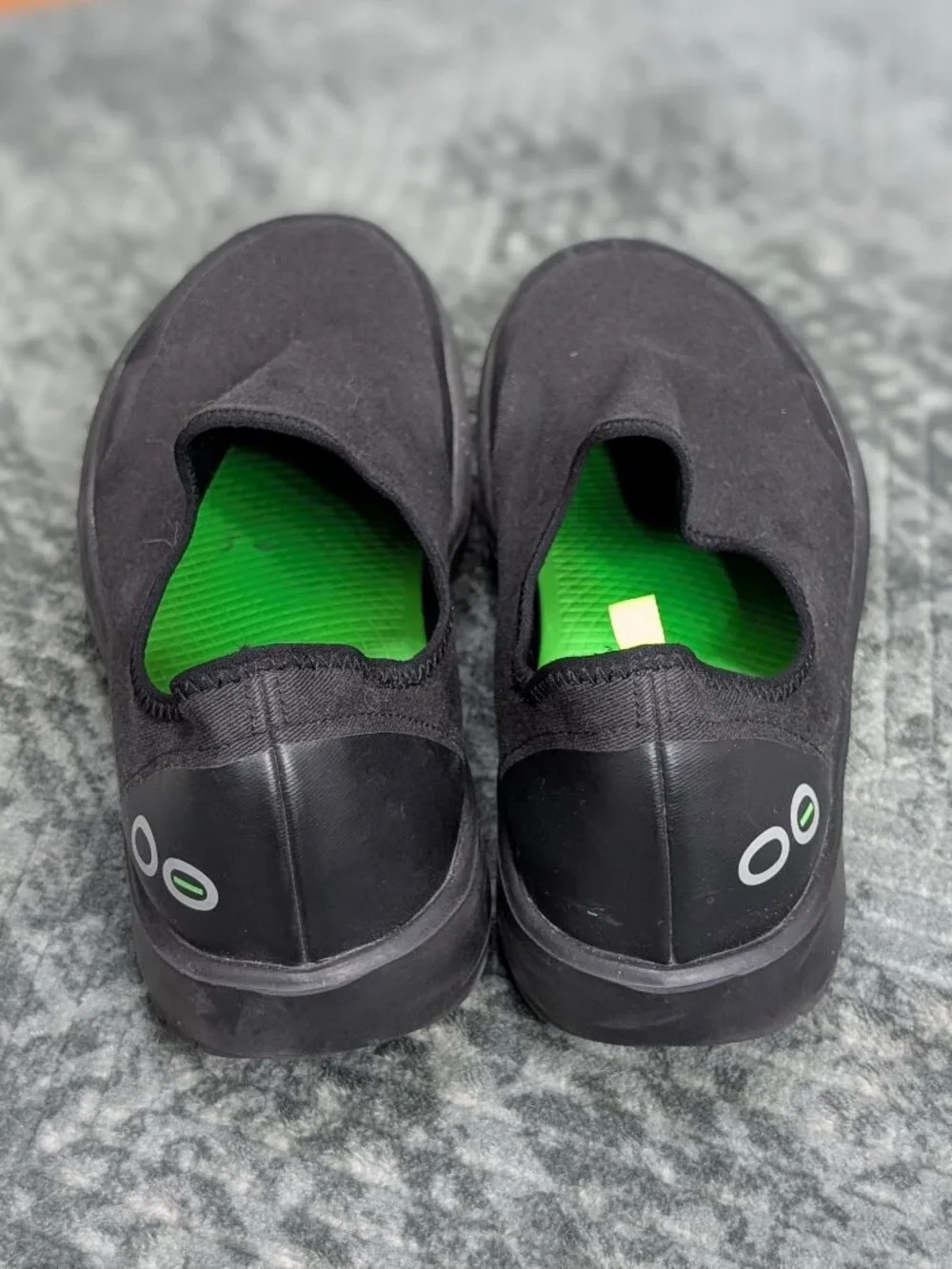 OOFOS excellent pre
