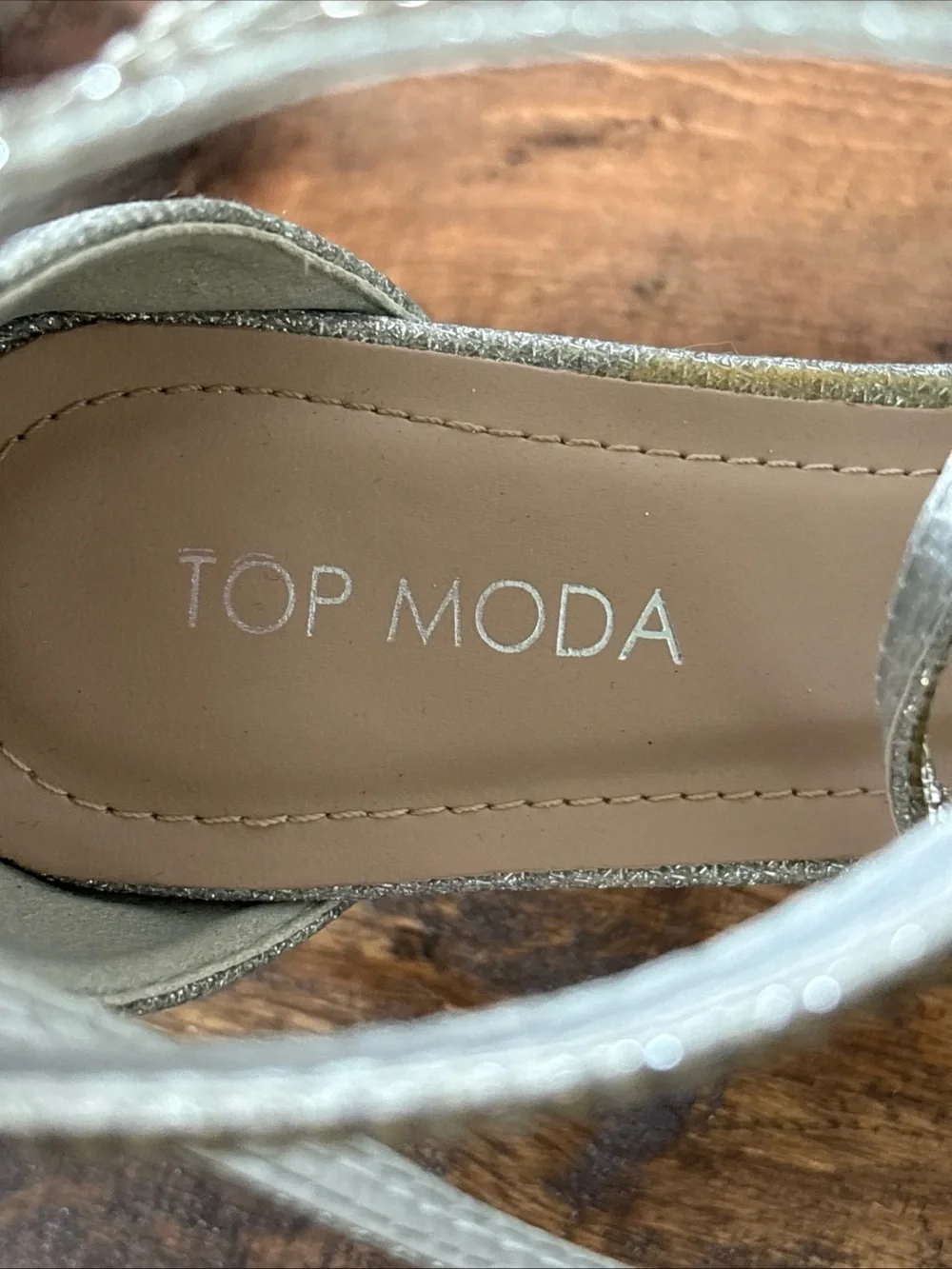 TOP Moda fast shipping