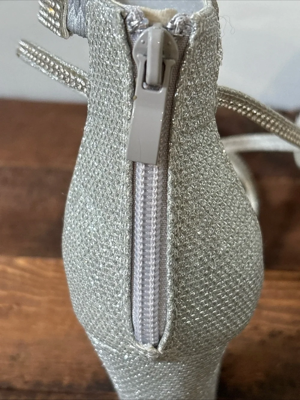 TOP Moda fast shipping