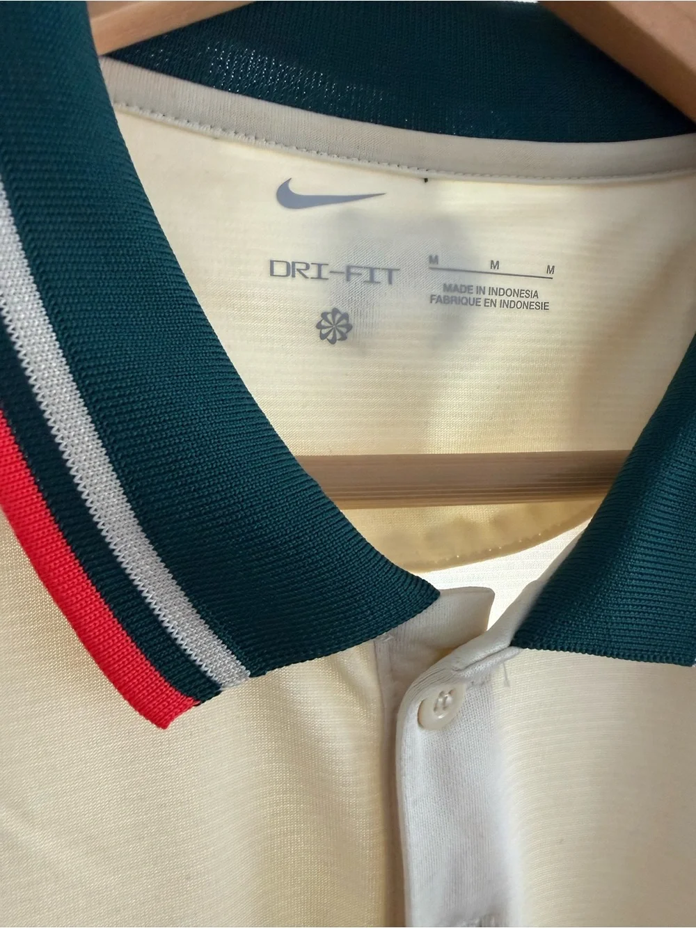 Nike 100% authentic