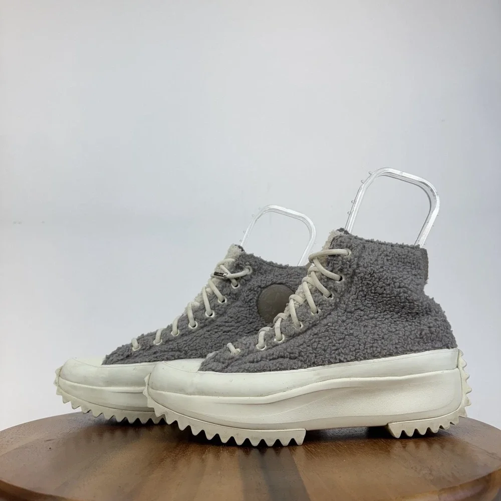 Converse size standard