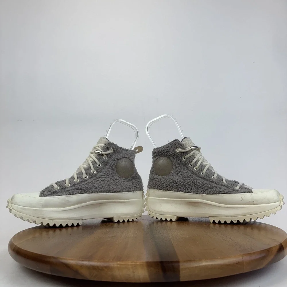Converse size standard