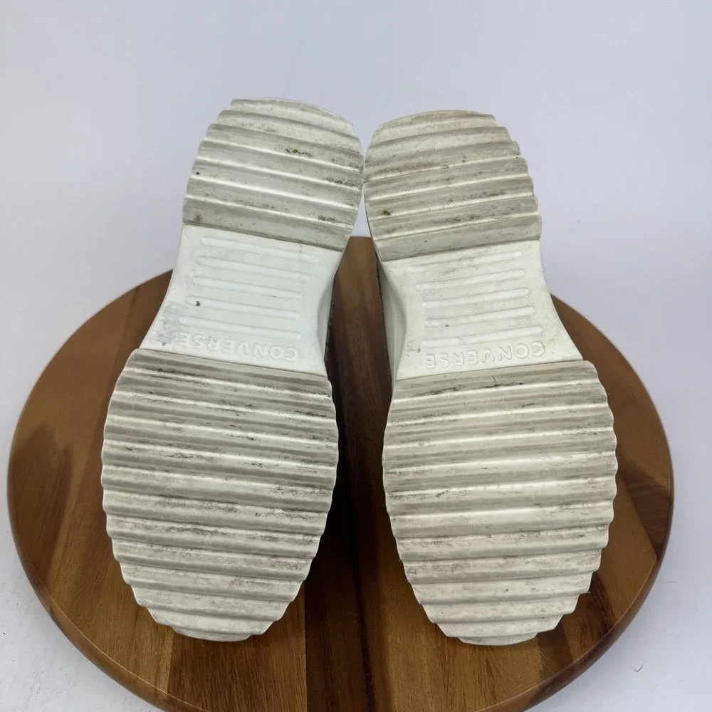 Converse size standard