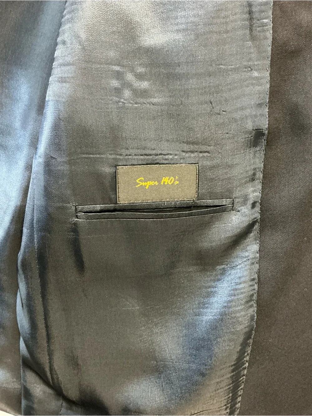 Hickey Freeman tailored hickey