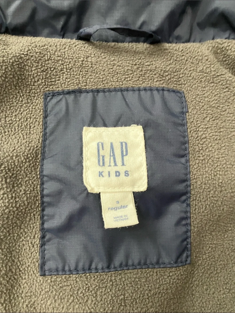 GAP thick quilted