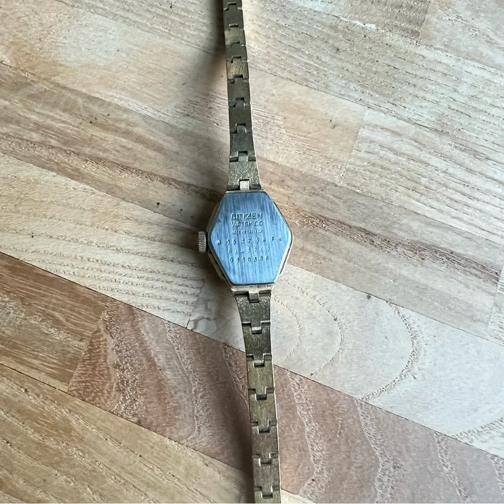 Citizen brand model