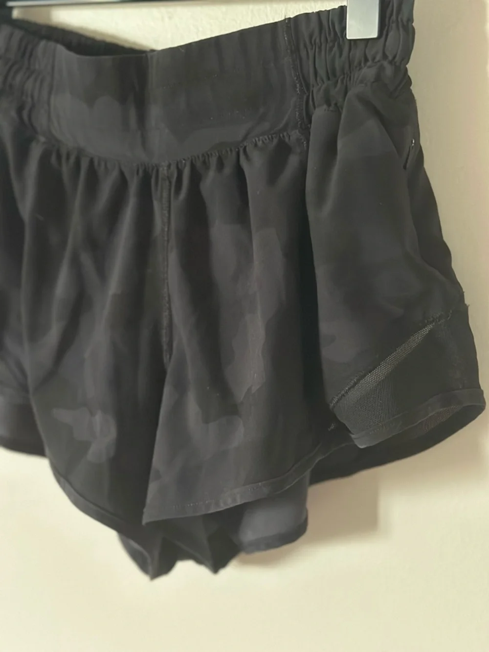 lululemon athletica breathable shorts