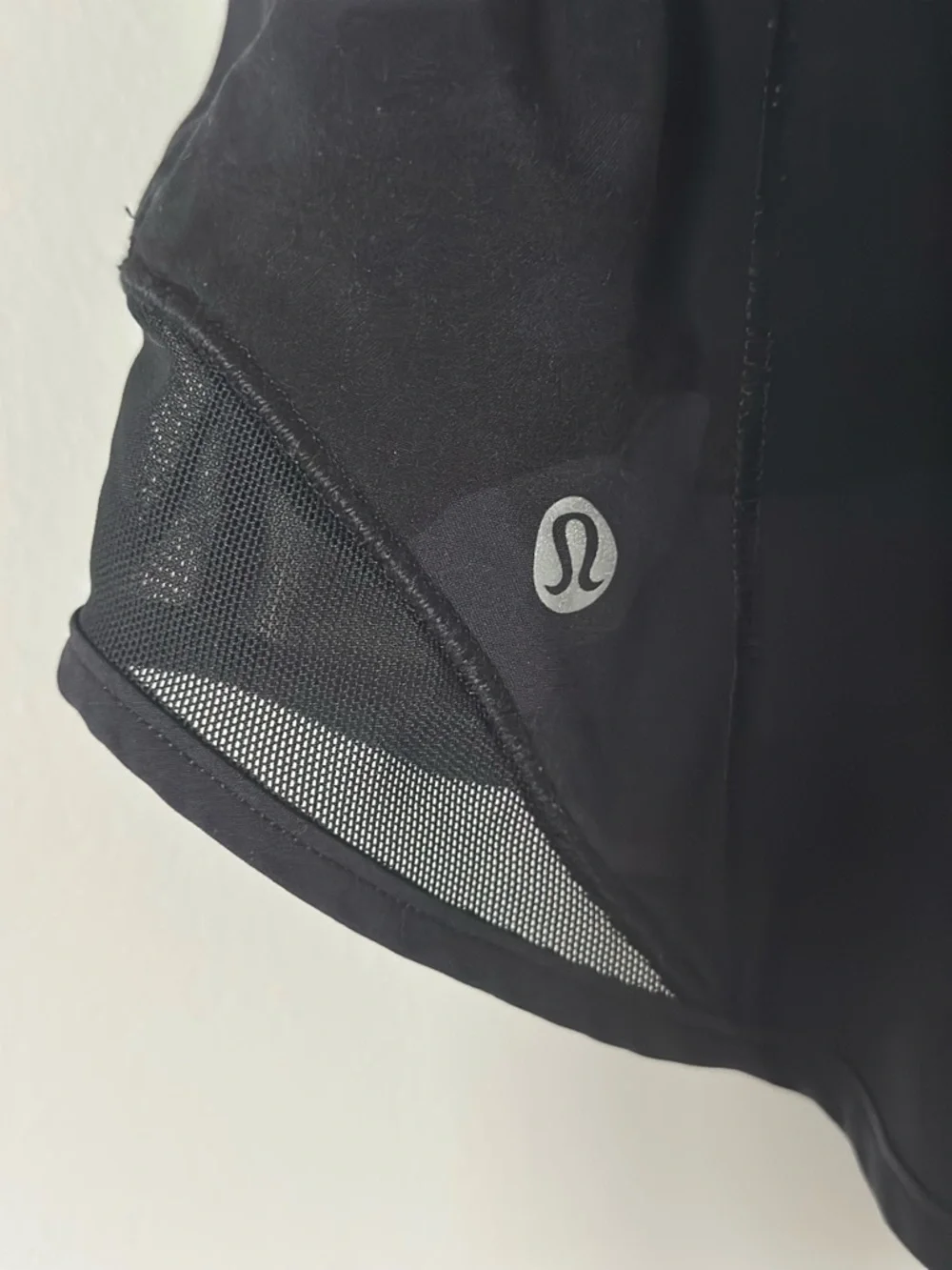 lululemon athletica breathable shorts