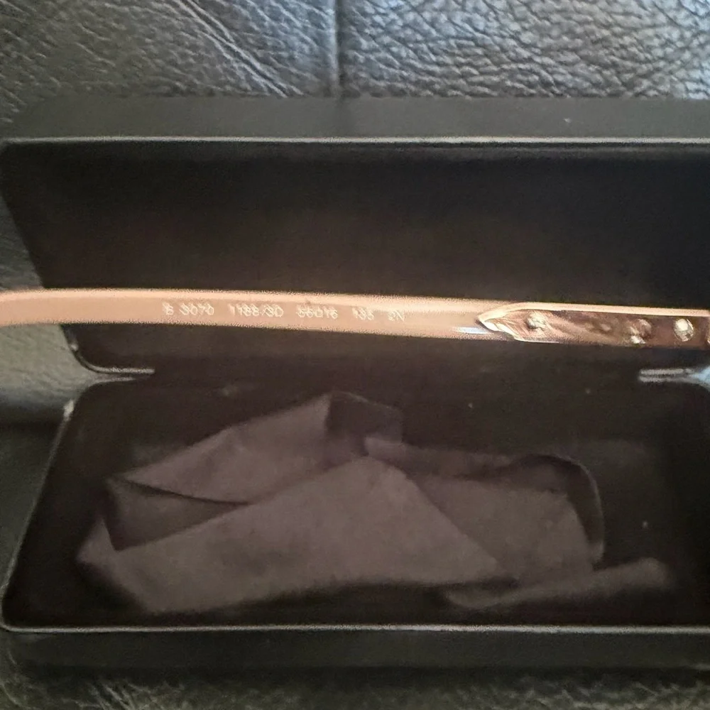 Burberry stylish authentic