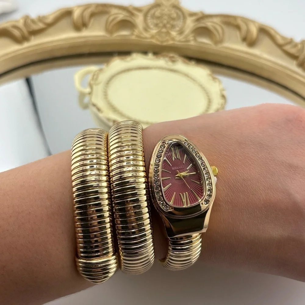 Anthropologie elegant serpentine