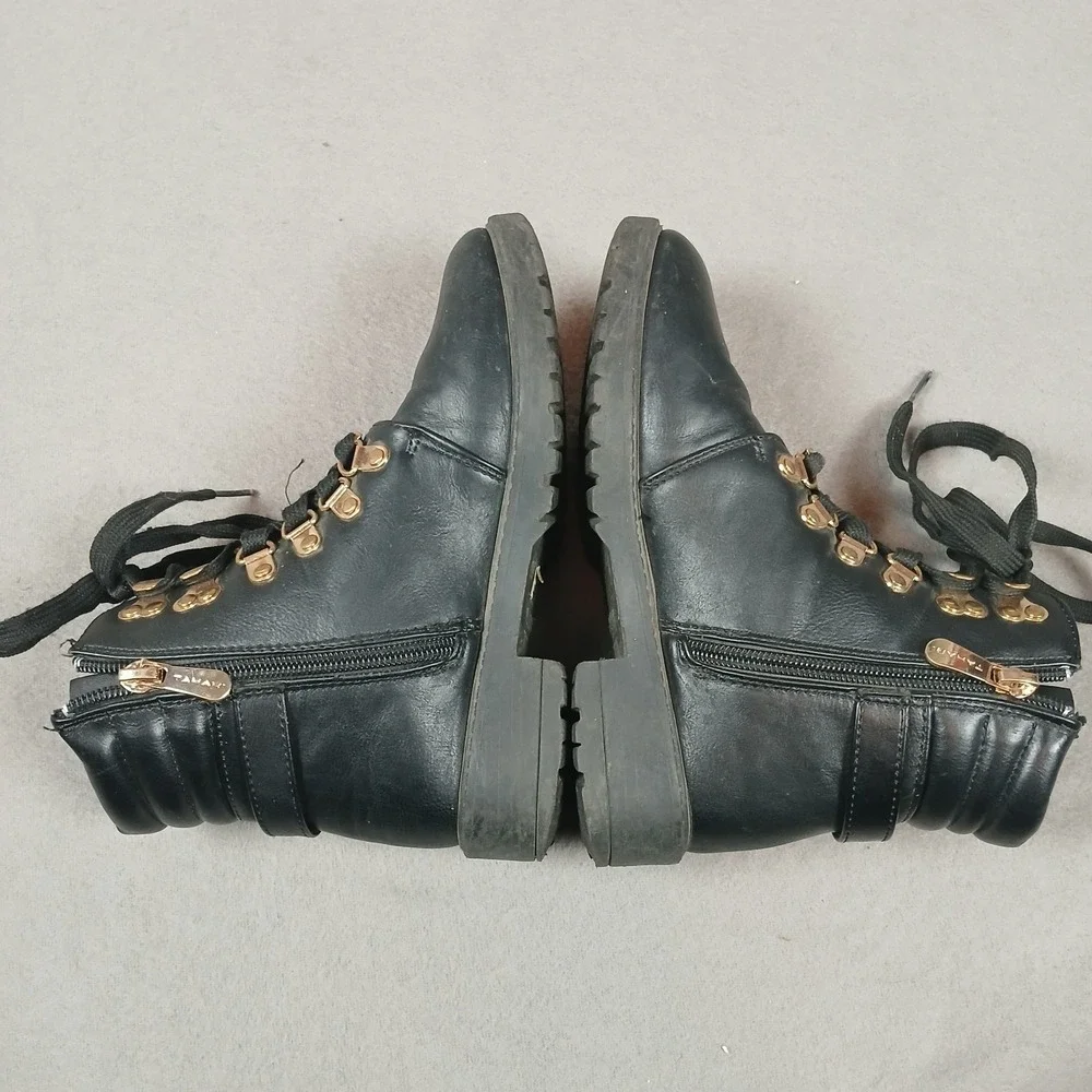 Tahari Billie Girls Size 13 Black Boots Gold Hardware Combat‎ Zip Up