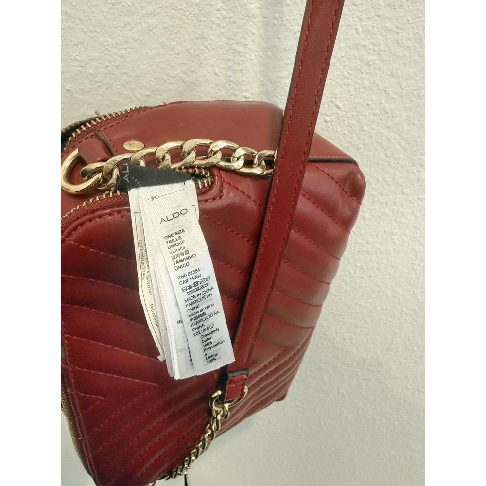 Aldo small red