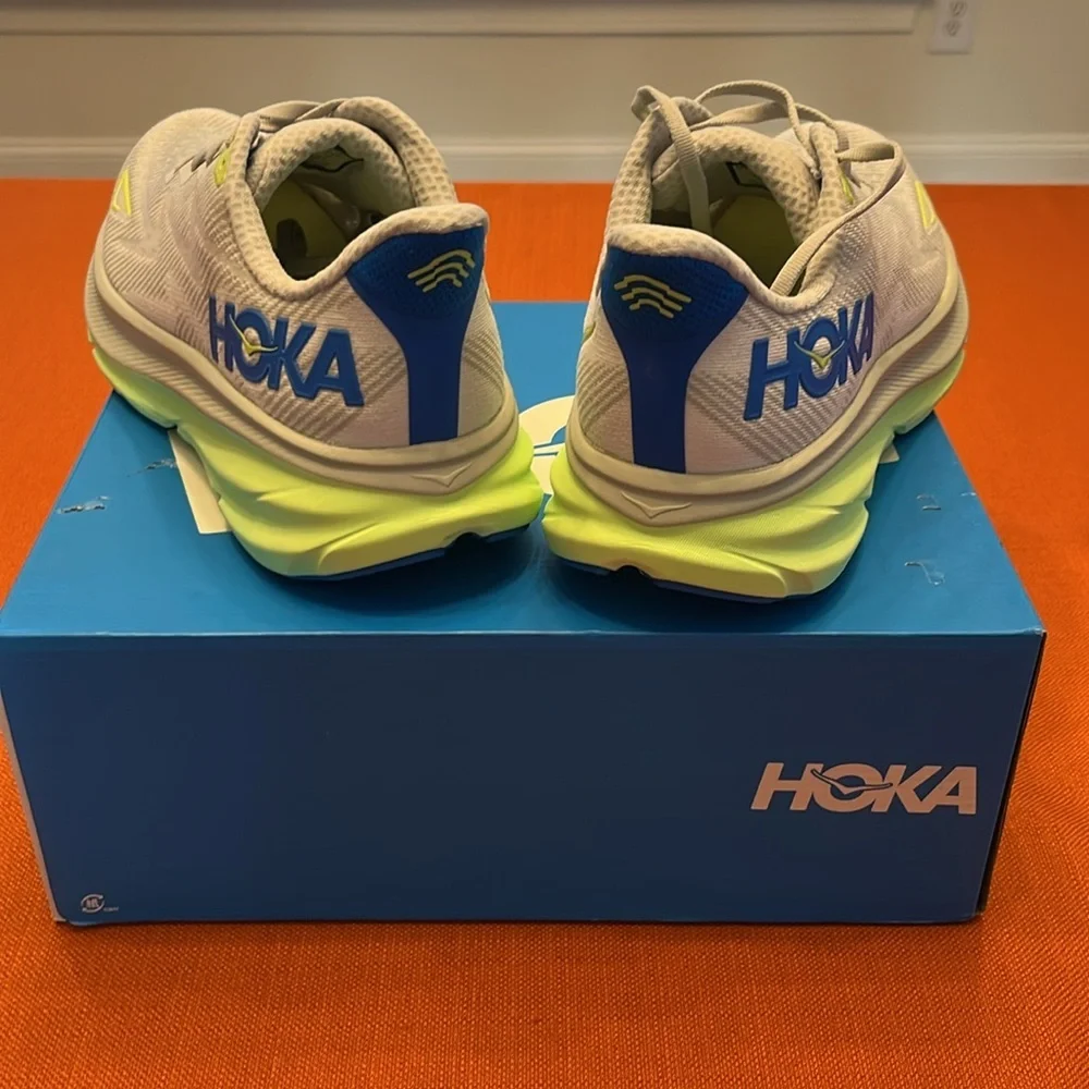 Hoka questions leave