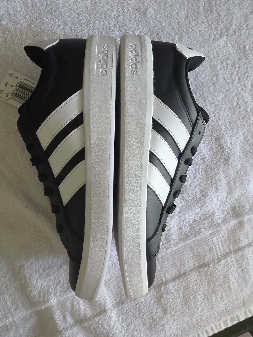 Adidas Grand Court 3.0 J Black & White Sneakers JP9366 - Size Youth 6.5