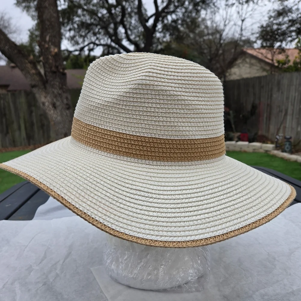 Jessica Simpson this hat