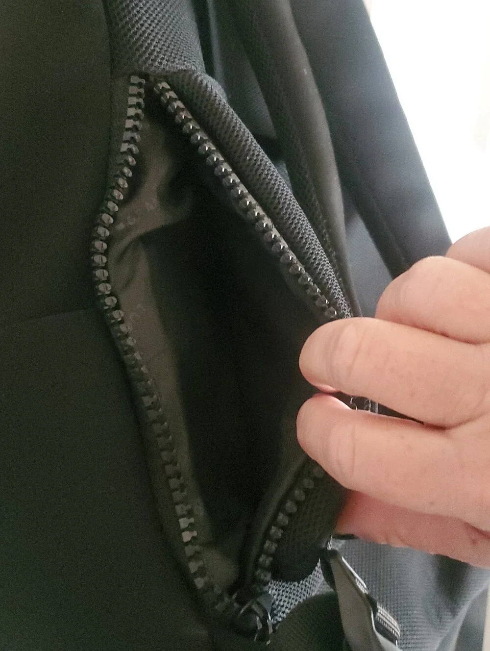 Lucky Brand neoprene black