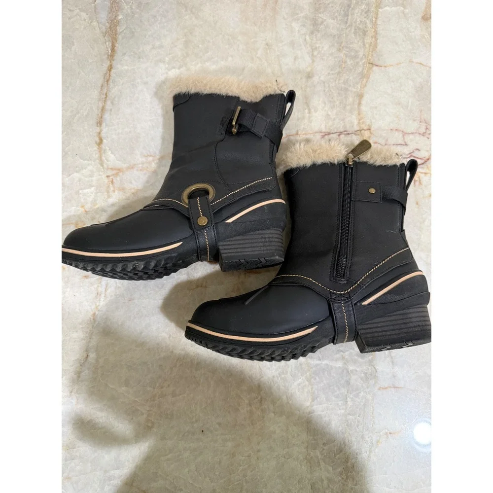 Blondo sport waterproof