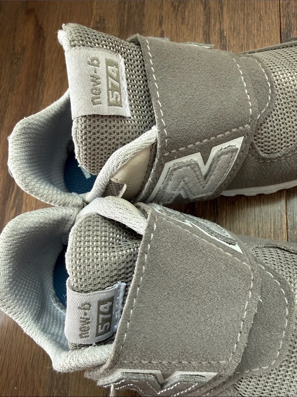 New Balance New-b 574 Gray Velcro Sneakers