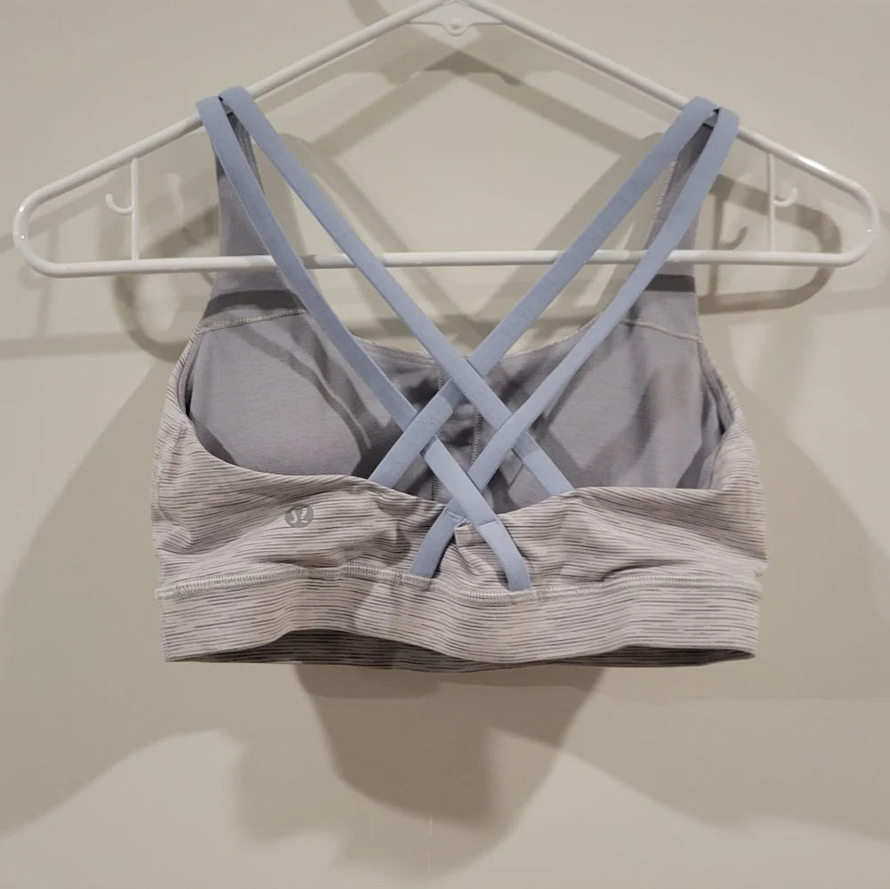 lululemon athletica excellent d3