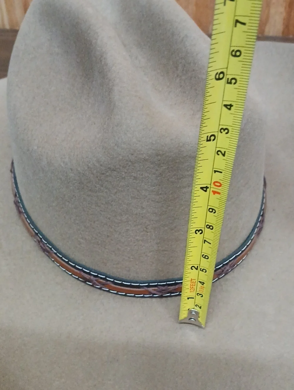 Justin Boots structured decorative pairs
