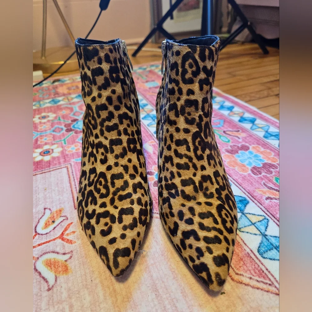 Sam Edelman step out