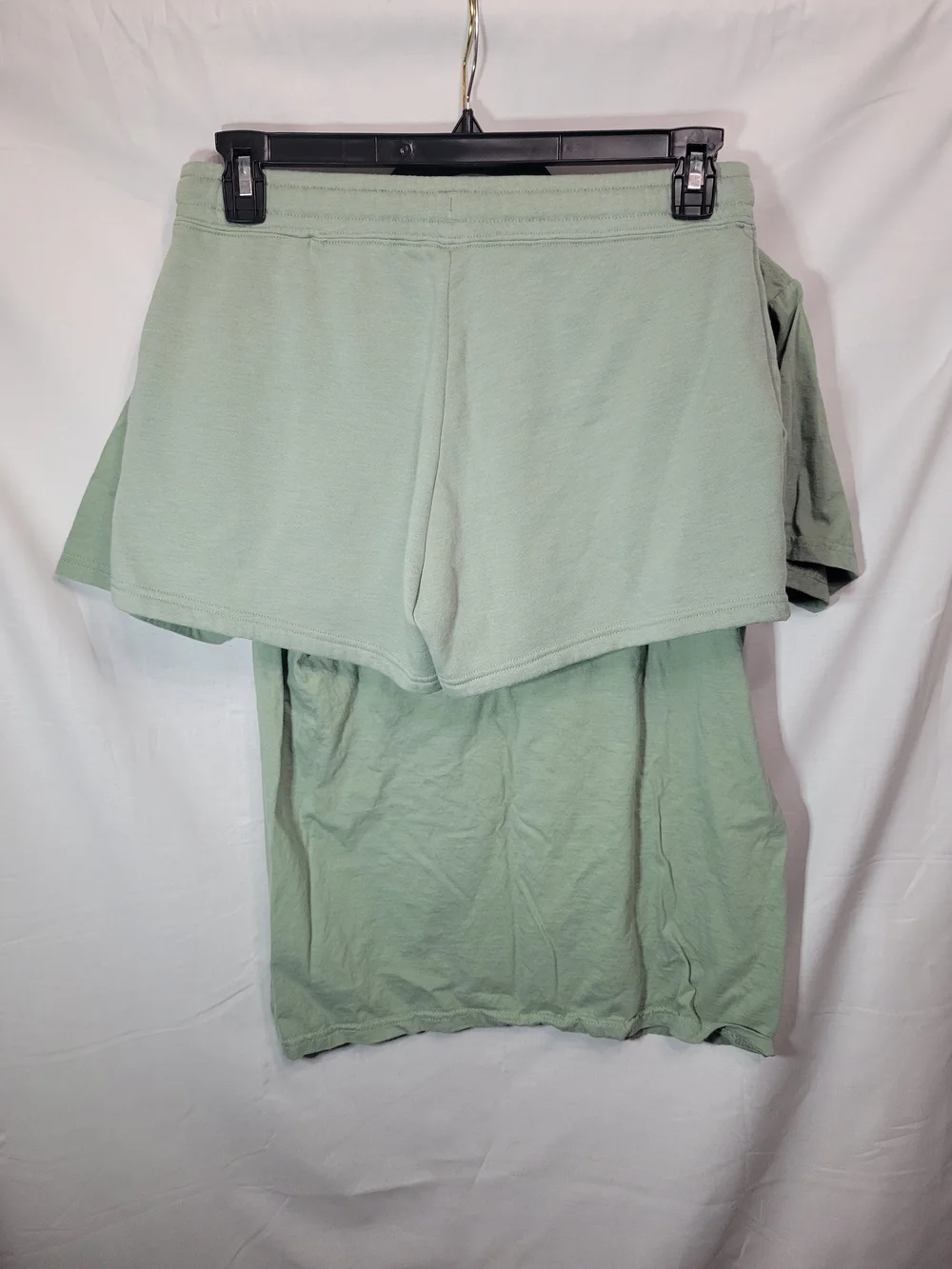 Southern Bliss sage green