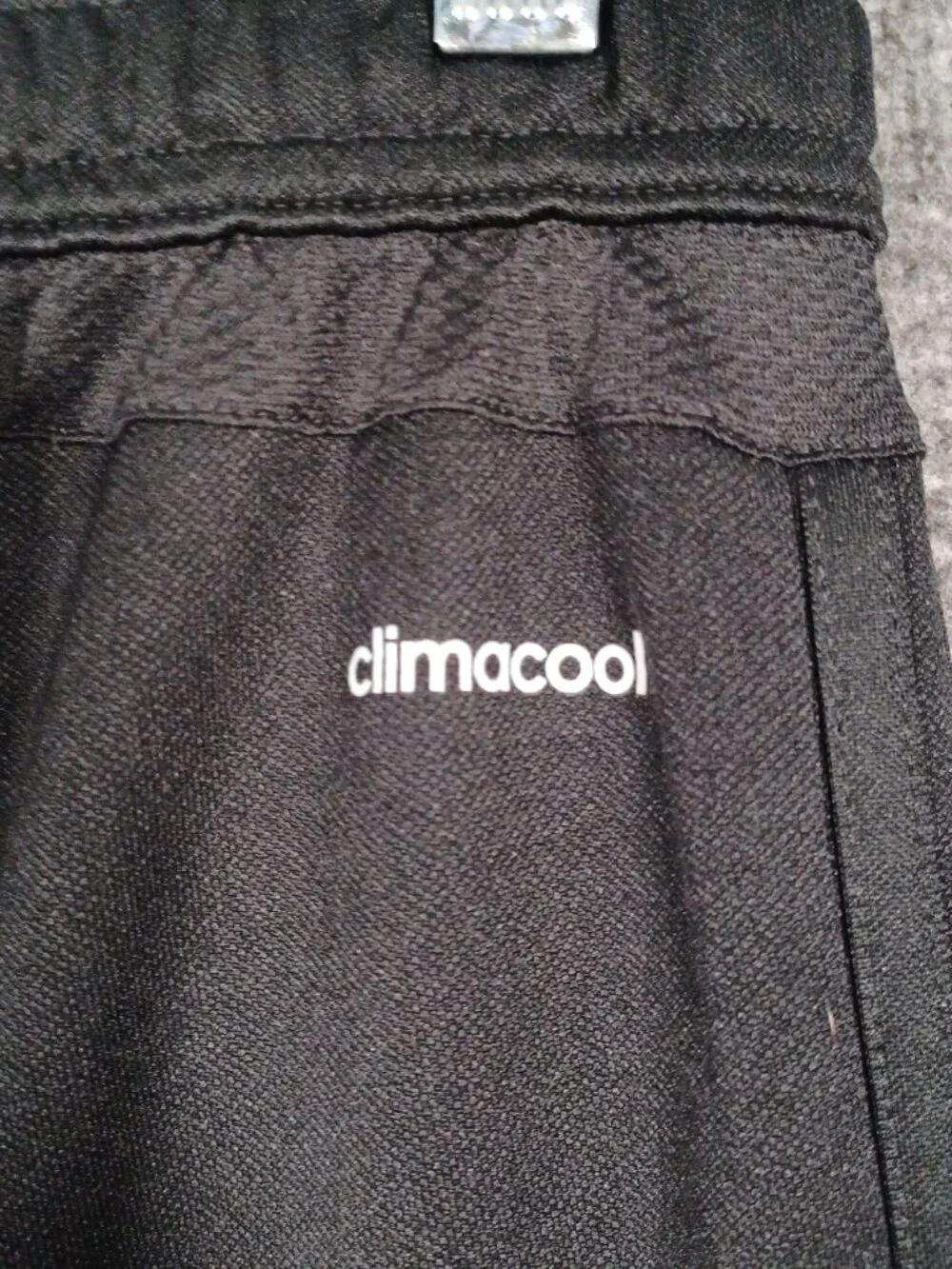 Adidas Climacool Men's Size Medium Track Jogger Pants Black Zippered Legs