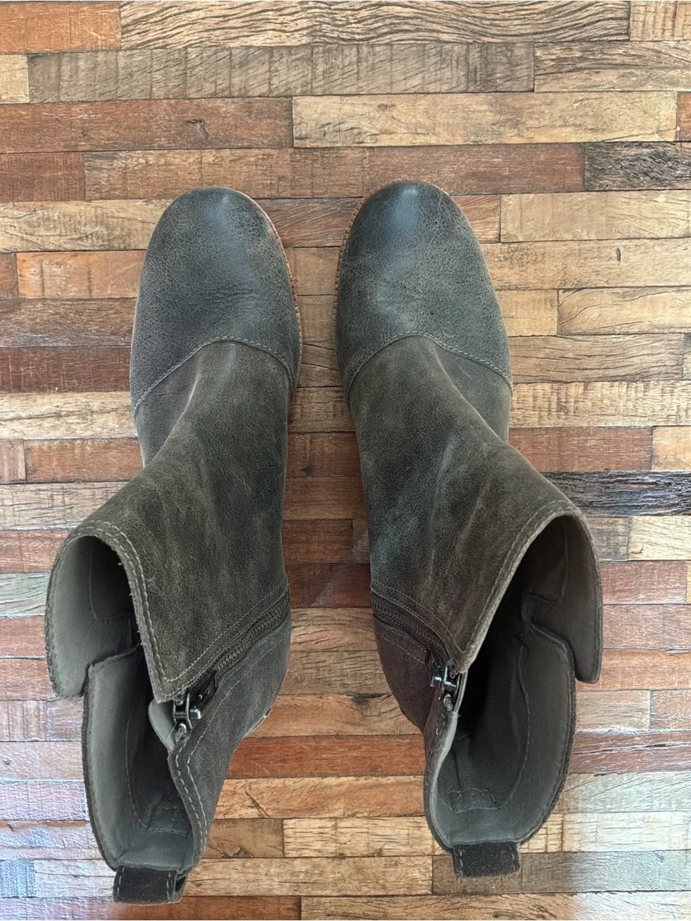 Sorel classic gray