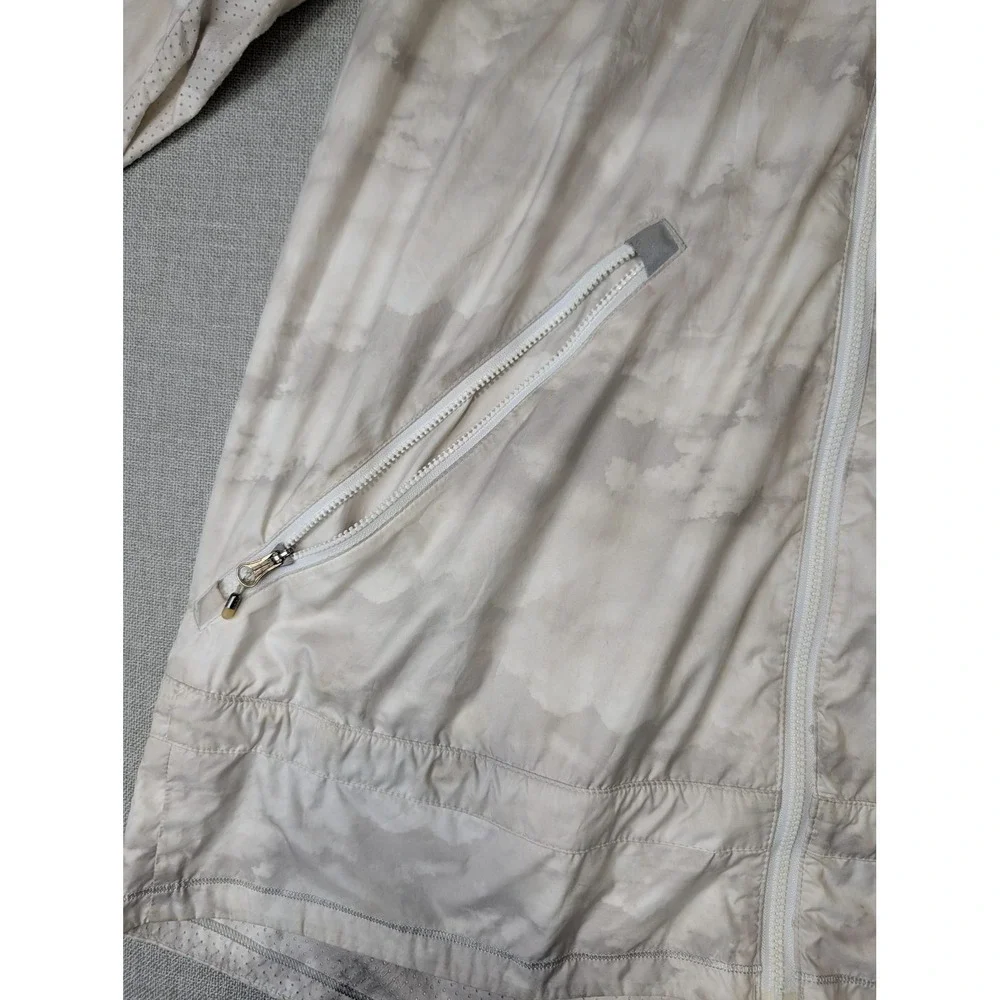 lululemon athletica type cloud