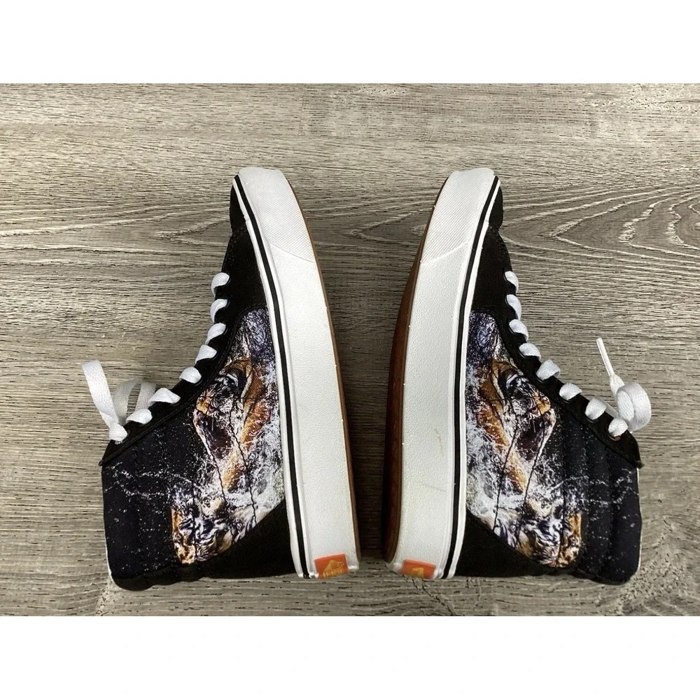 Vans welcome my