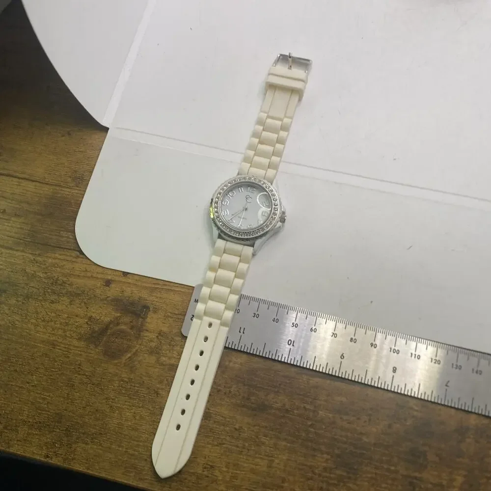 Unbranded womens white