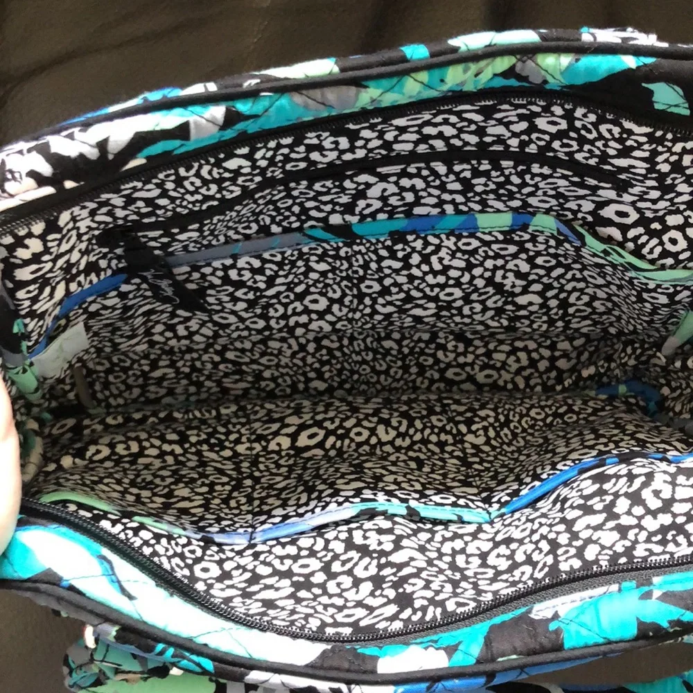 Vera Bradley has tags