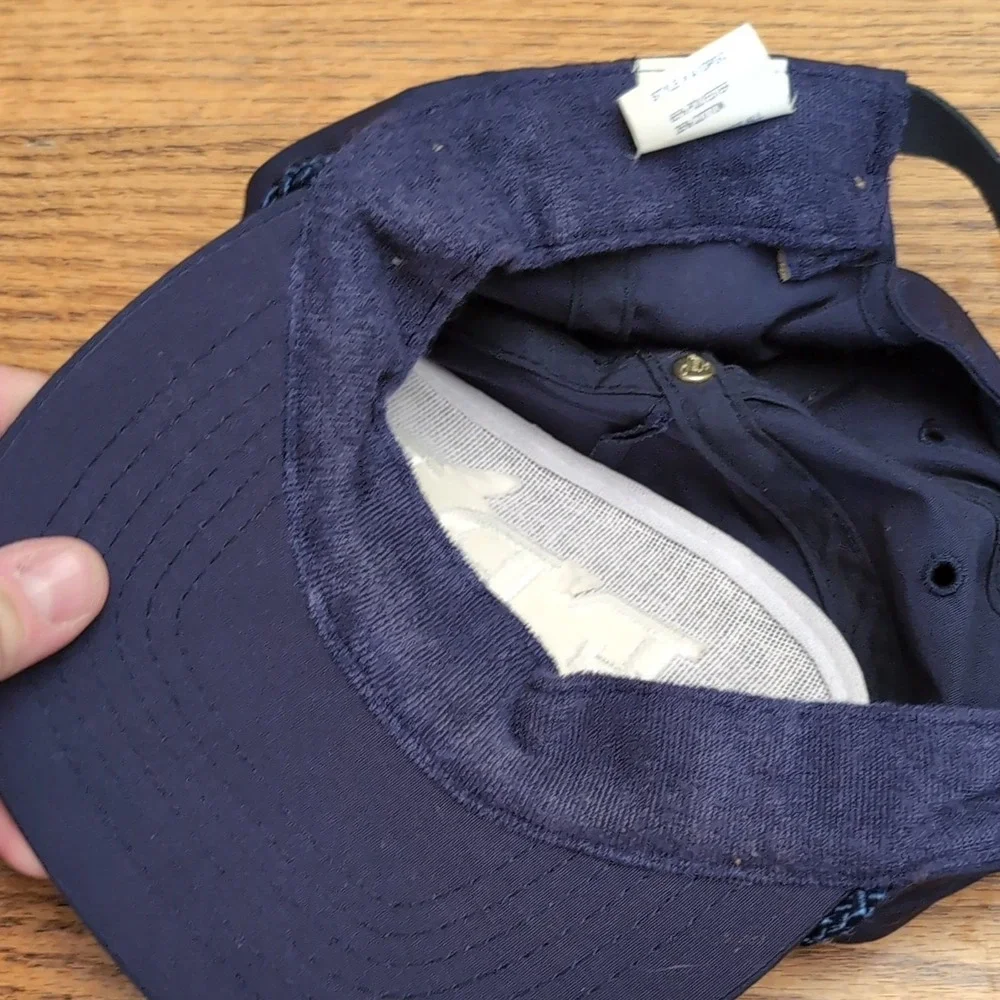 Otto Cap blue ensure shows