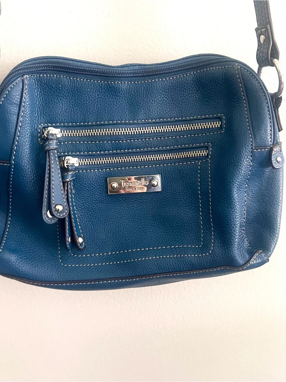 Blue Leather Tignanello Crossbody Bag - Classic Pebbled Leather organizers style