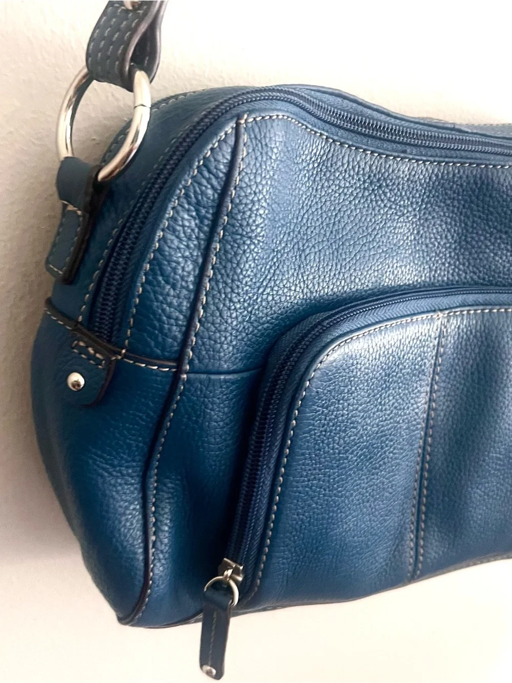 Tignanello blue pebbled