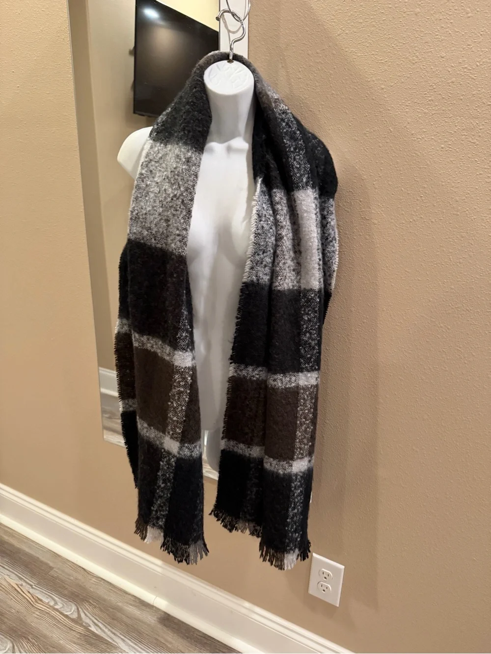Source Unknown scarf layer cozy