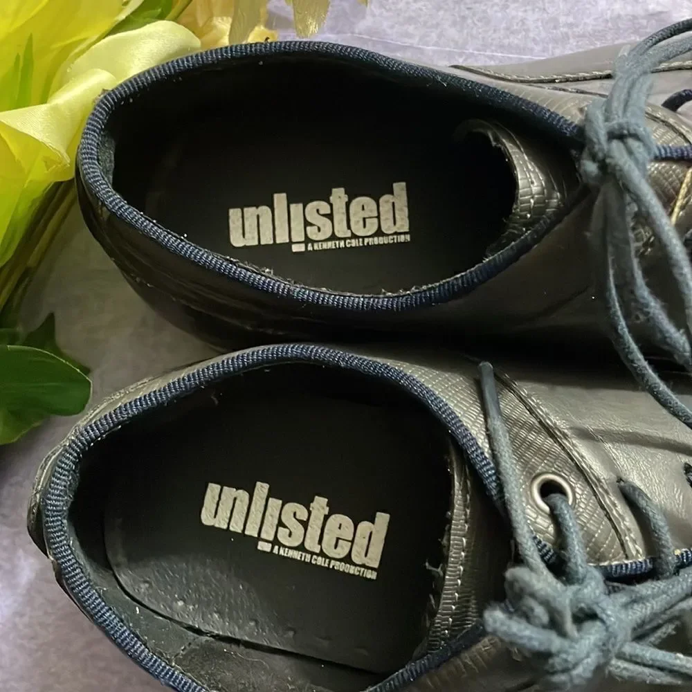 Unlisted by Kenneth Cole nice beautiful